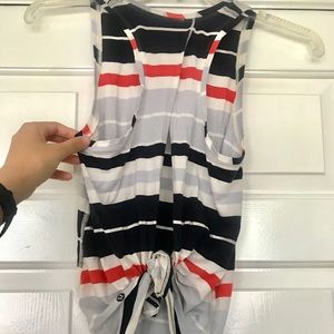 Lululemon all tied up striped tank size 6
